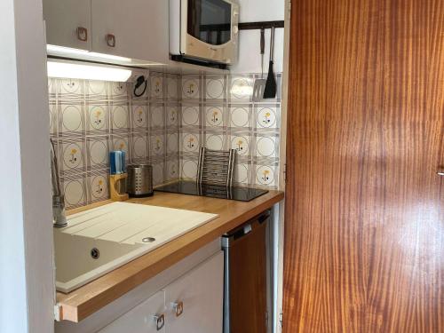 Studio Balaruc-les-Bains, 1 pièce, 2 personnes - FR-1-553-134