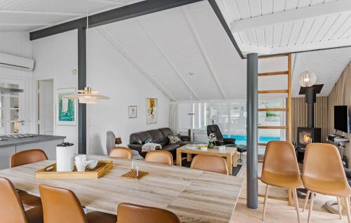 Balcony/terrace, Lovely Home In Hjørring With Sauna in Skallerup