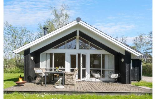 Two-Bedroom Holiday Home In Slagelse in Slagelse