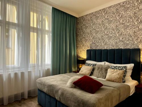 Antik Hotel Prague - image 12