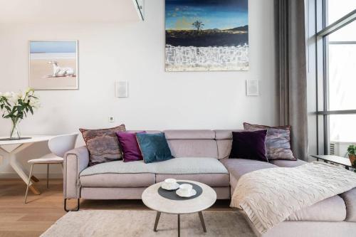 Purple Haze Woronicza Premium Loft Apartment, Warsaw