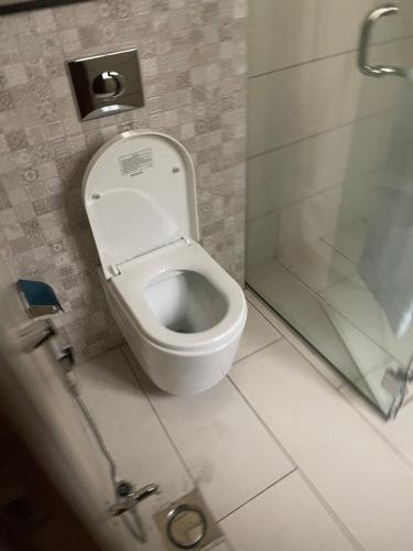 Exective Guest House Dha Phase 3 Lahore - image 7