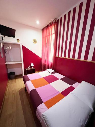 Hostal La Casa de La Plaza - image 10