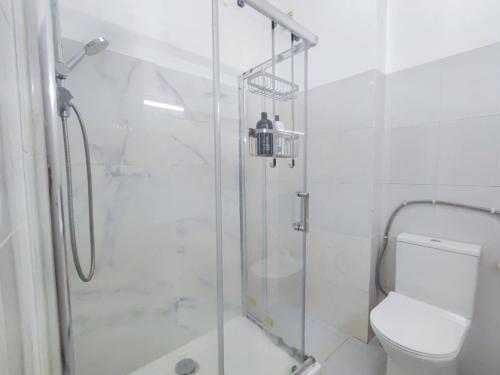 ห้องน้ำ, laxuries Room for rent in โอดิเวลาส