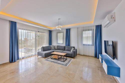 Villa Albedo Blue in Yenikoy