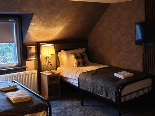 BELLFIELD HOUSE BELLFIELD HOUSE