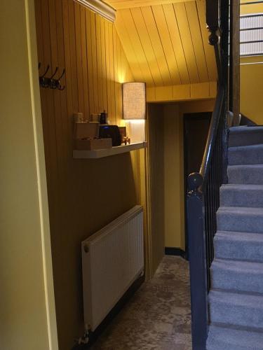 BELLFIELD HOUSE BELLFIELD HOUSE