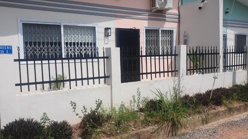 Impeccable 1-Bed House in Kweiman Station danfa