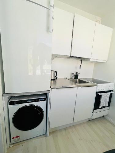 Modern Apartment Urban Tranquil, Great Location and Transport Connections, Helsinki (photo 10)