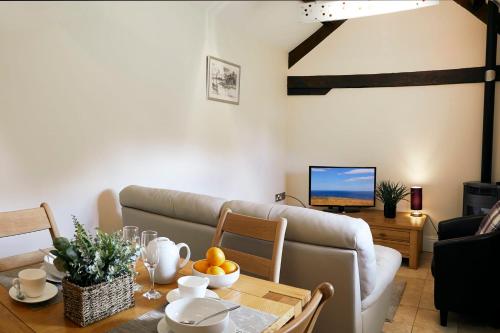 Bramble Barn - Private Sauna and Hot Tub, Filey (foto 6)