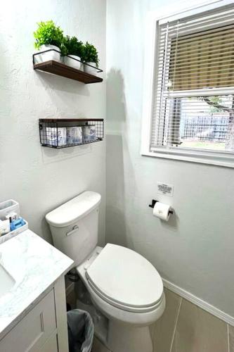 Spacious Lawton Escape with Game Room Near Fort Sill Sleeps 6 in Lawton, USA