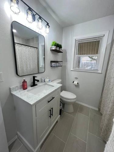 Spacious Lawton Escape with Game Room Near Fort Sill Sleeps 6 in Lawton, USA