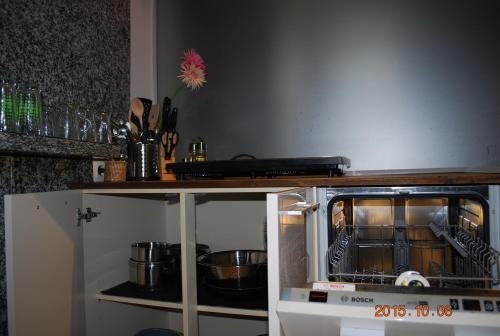 Apartment Center 25 - image 6