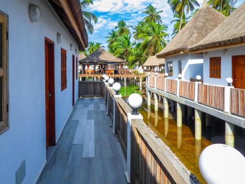 Exterior view, Sabbat Plage in Assinie