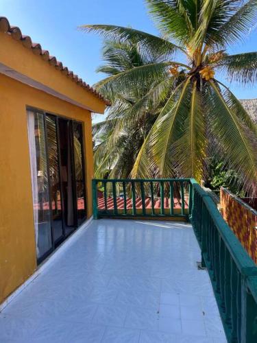 Cabaña Con Piscina Frente Al Mar (Cabana Con Piscina Frente Al Mar) in Salinas Del Rey