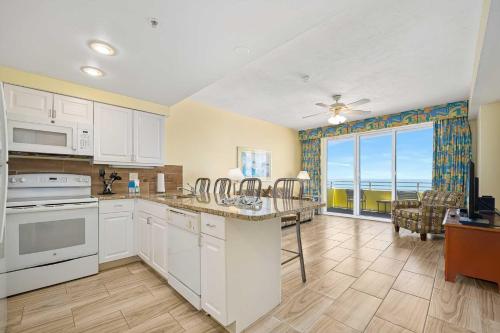 Luxury 14th Floor 1 BR Condo Direct Oceanfront Wyndham Ocean Walk Resort Daytona Beach | 1410 in Daytona Beach, USA