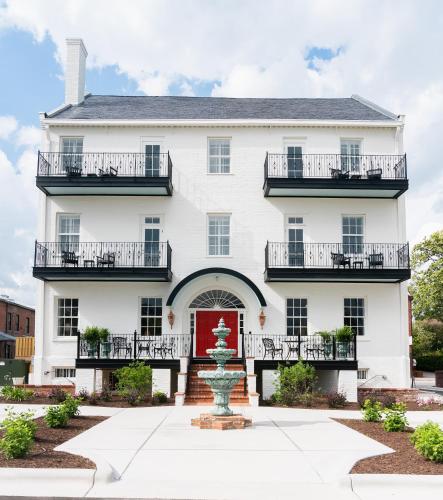 The Harvey - Hotel - New Bern