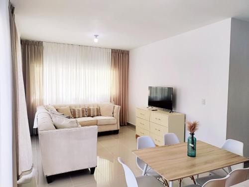 Confortable Apartamento con Piscina en Cabrera