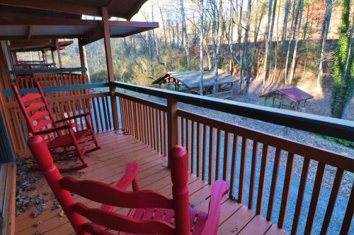 Amazing Cabin fireplace and stream #11 Amazing Cabin fireplace and stream #11