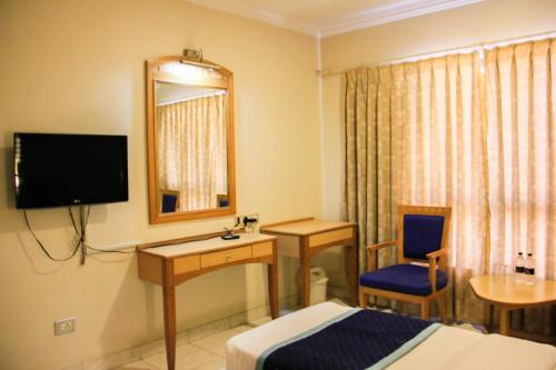 The Ambassador Hotel Pune – Pune, KY