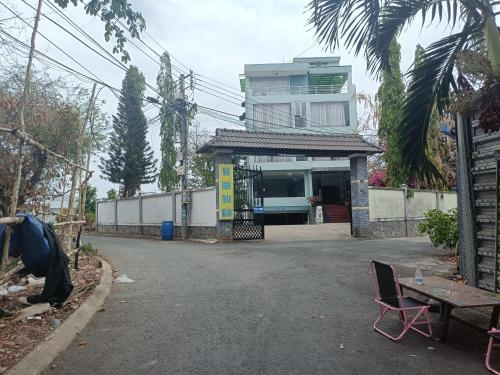 Nhà Nghỉ Thảo Ngân  - 숙소 외관