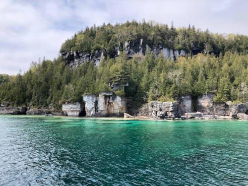 Tip-of-Peninsula Lookout Cottage