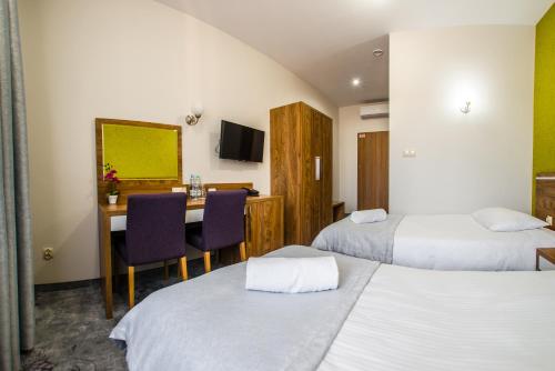 Deluxe Triple Room