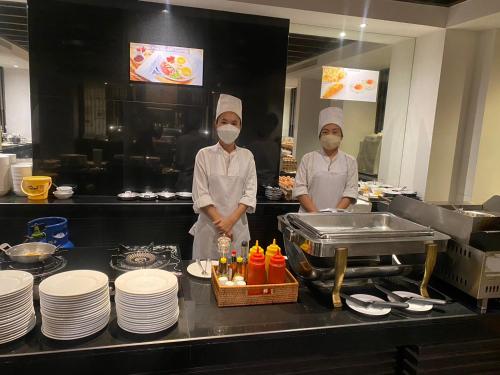 Restaurant, Sunee Grand Hotel&Convention Center in Ubon Ratchathani