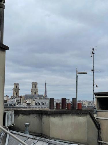 Private room center Paris 3