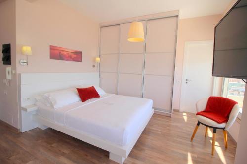 Blue Residence - image 5