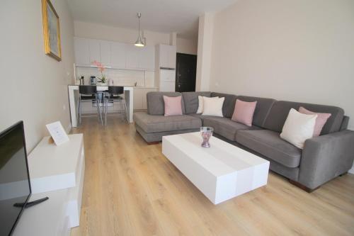 Blue Residence - image 12
