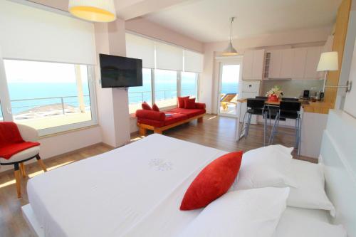 Blue Residence - image 9