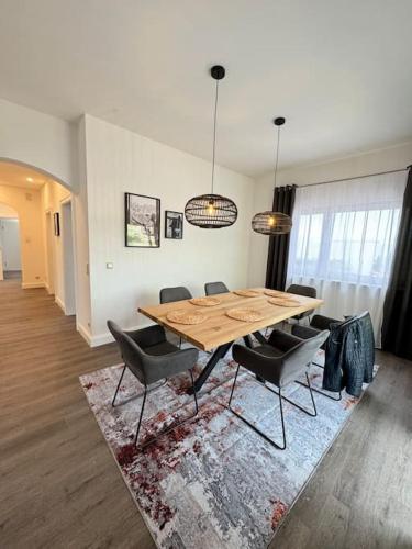 設施, 220 qm Penthouse Wohnung mit Fahrstuhl - ohne SPA in 腓特烈斯費爾德