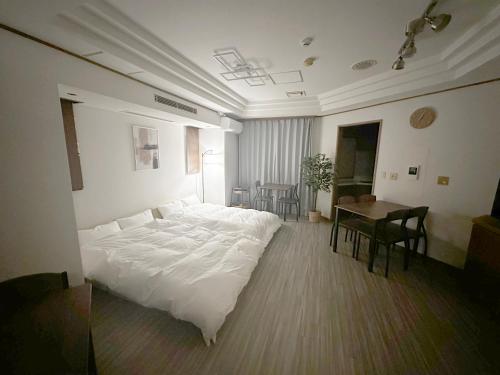 松屋町駅 徒歩5分!!! 心斎橋地下鉄1駅 距離 ホテルリネン使用, Osaka