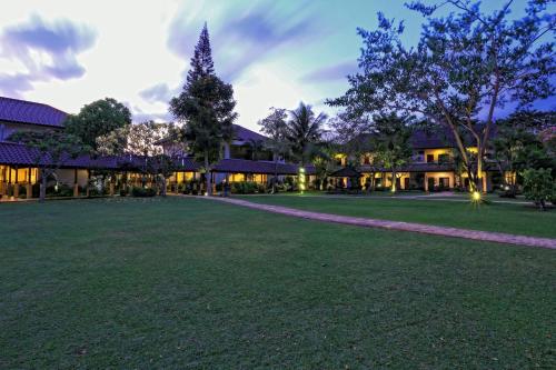 Vedere exterior, Lombok Garden Hotel in Mataram