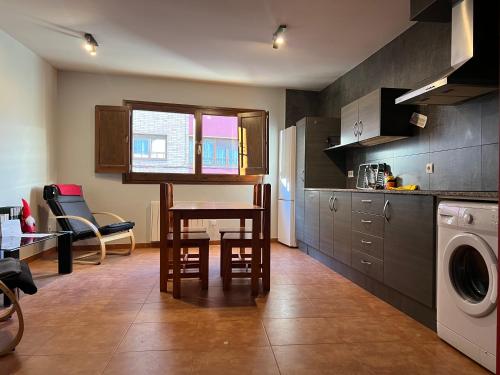 La Vall Apartaments Loft in Sant Llorenc De Morunys