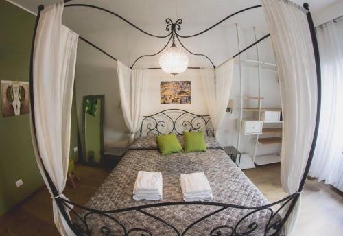 Verrazzano 37 Guest House - image 11