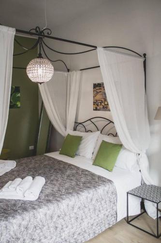 Verrazzano 37 Guest House - image 12