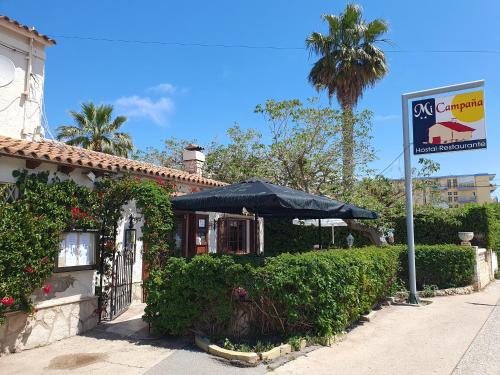 Exterior view, Hostal Mi Campana in Denia