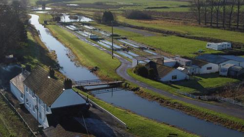 ทัศนียภาพภายนอกโรงแรม, Withern Mill Trout Farm in ออลโฟรด