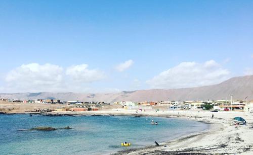 . alojamiento particular playa chanavayita