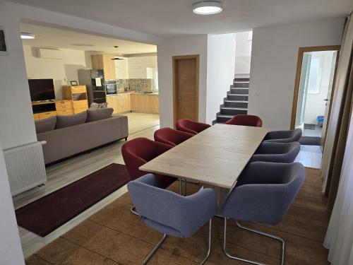 VILLA HIPODROM ilidza apartments - image 7