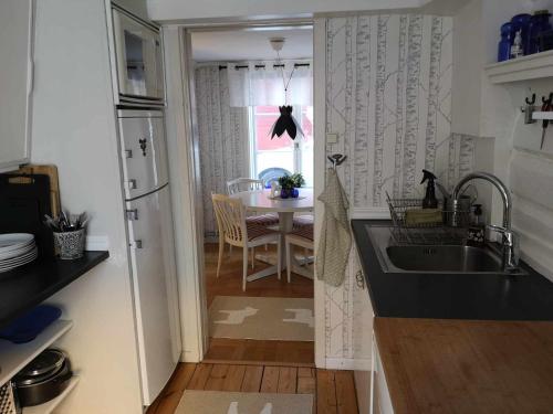 ห้องครัว, Kopparstugans Bed & Breakfast in ฟาลูน