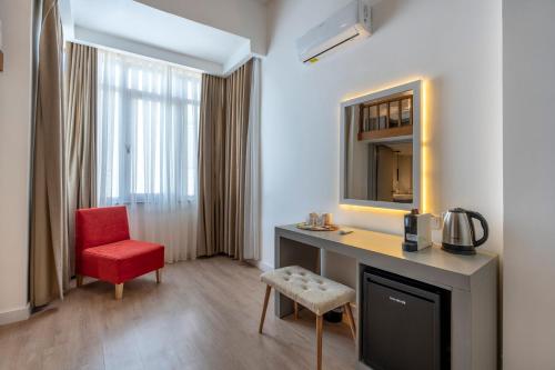 Superior Double Room image 8