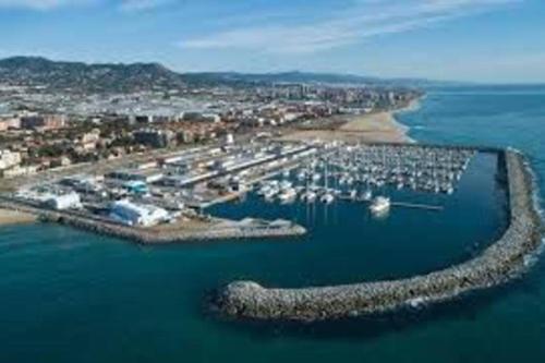 Apartamento a 5' de la playa in Premia de Mar (Maresme)