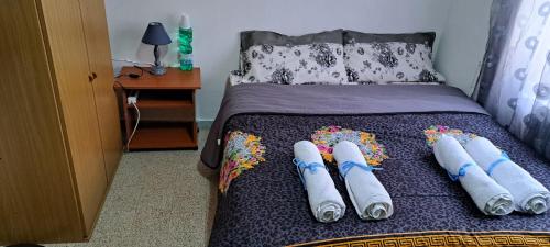  A Compact Room at Abramo Lincoln with shared Bathroom, Unterkunft in Caserta