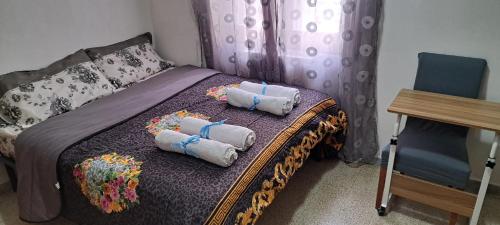  A Compact Room at Abramo Lincoln with shared Bathroom in Caserta