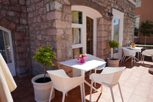 Apartments Pavlovic - main image