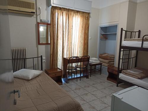 Triple Room image 8