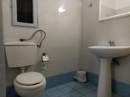 Triple Room image 7